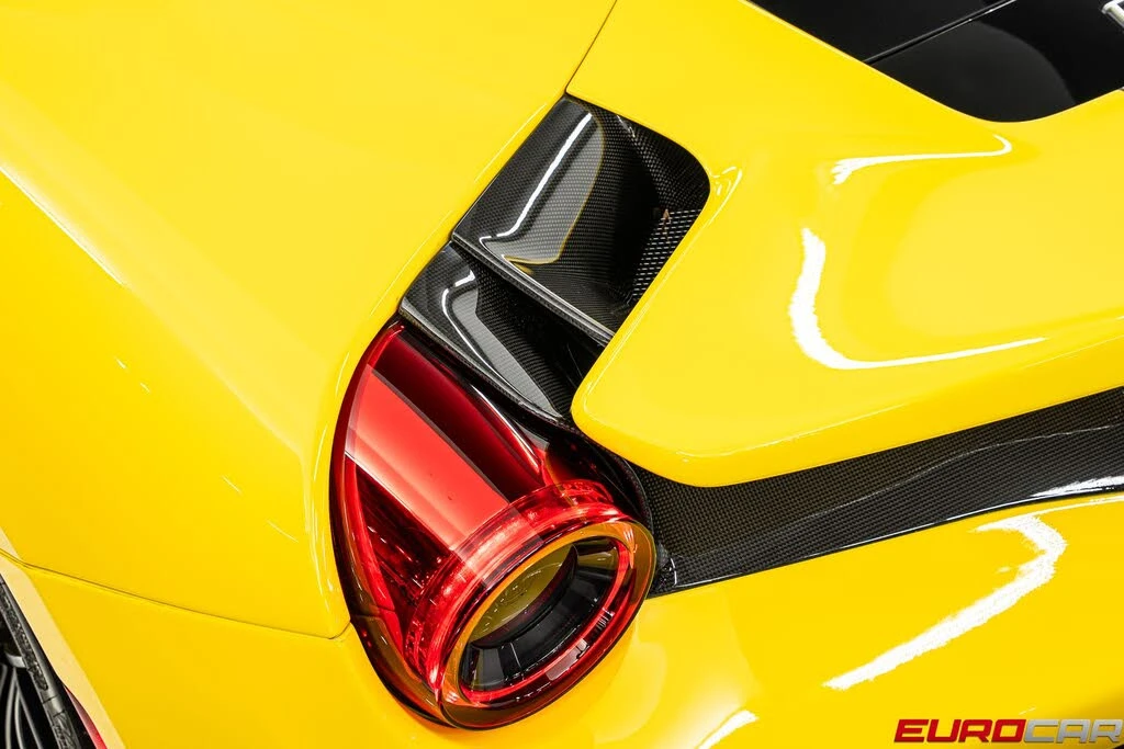 2020 Ferrari 488 Pista - Image 28 of 31