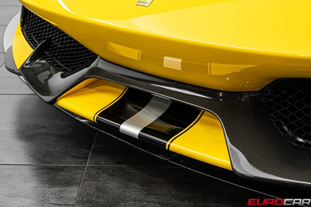 2020 Ferrari 488 Pista - Image 15 of 31