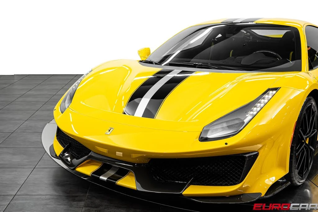 2020 Ferrari 488 Pista - Image 17 of 31