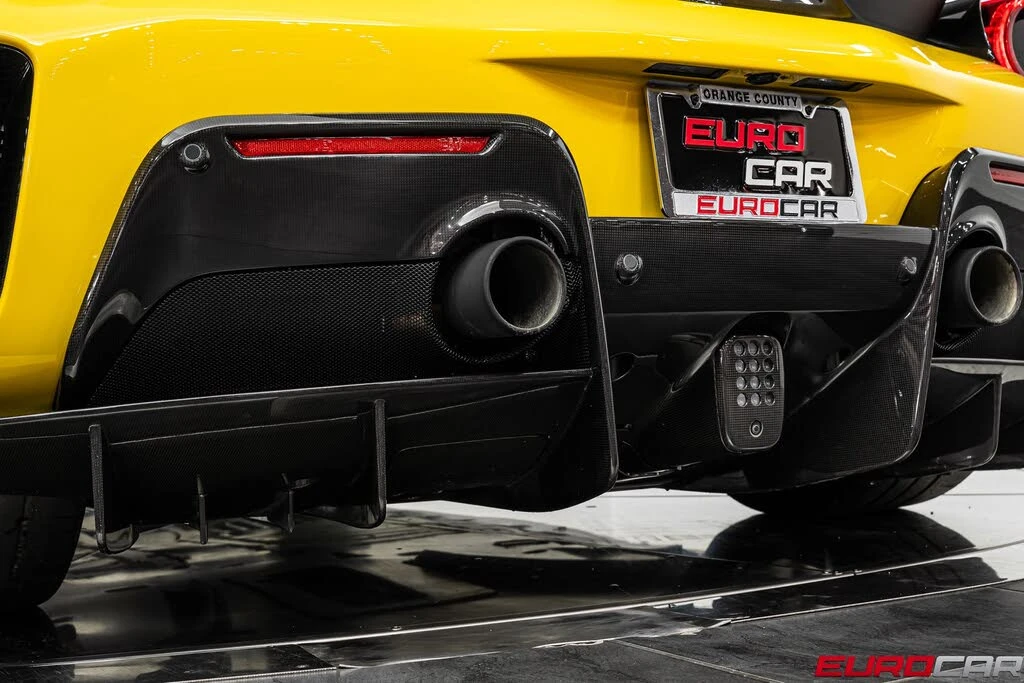 2020 Ferrari 488 Pista - Image 30 of 31