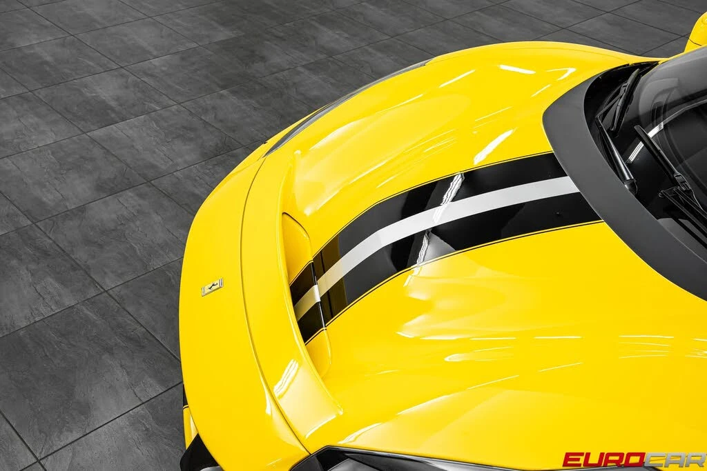 2020 Ferrari 488 Pista - Image 9 of 31