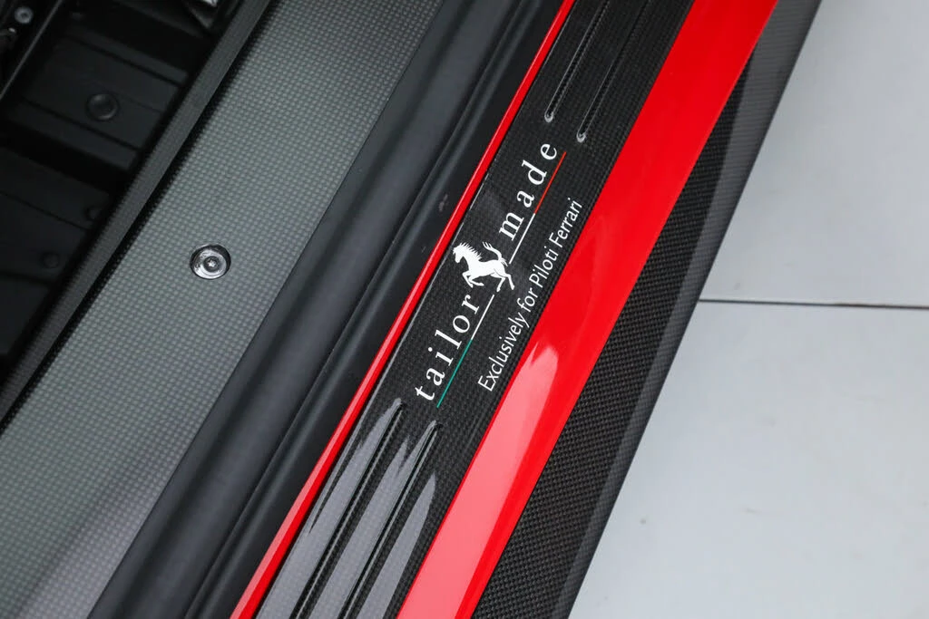 2020 Ferrari 488 Pista - Image 29 of 31