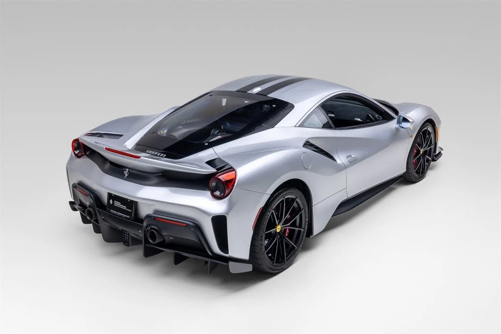 2020 Ferrari 488 Pista - Image 15 of 31