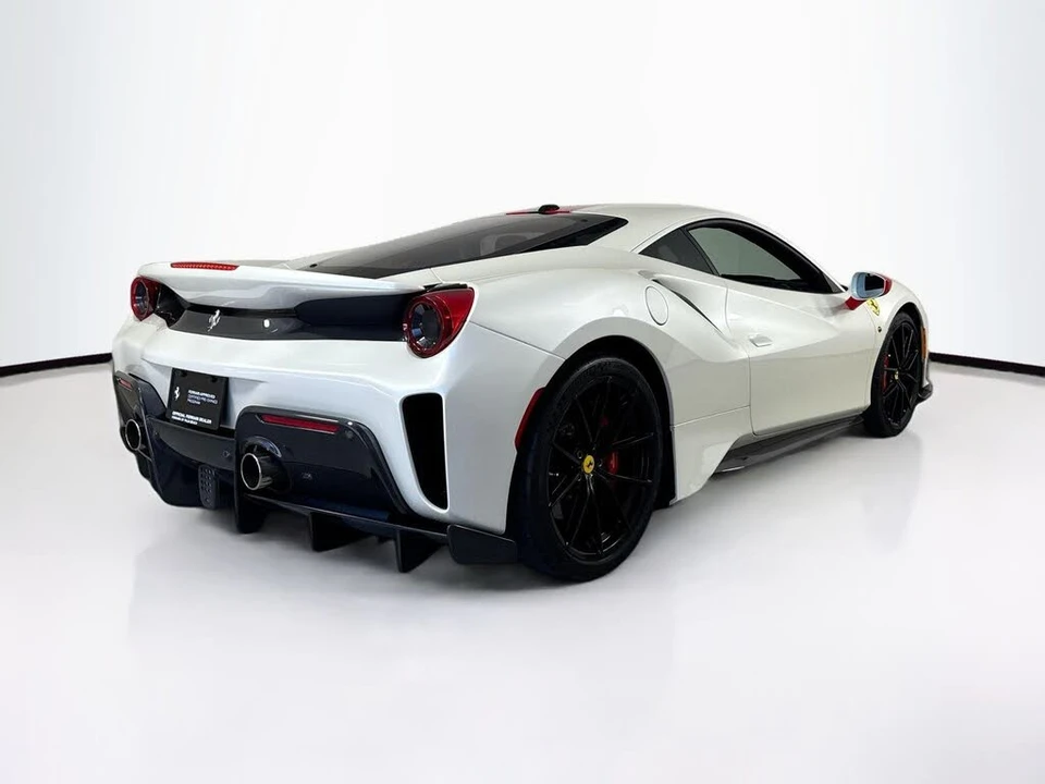 2020 Ferrari 488 Pista - Image 7 of 7