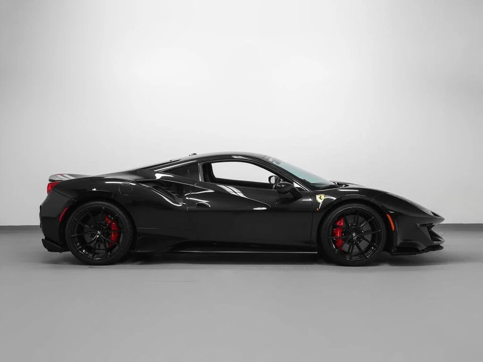 2020 Ferrari 488 Pista - Image 4 of 31