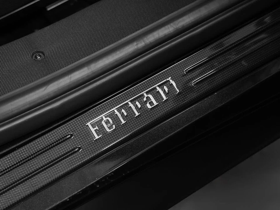 2020 Ferrari 488 Pista - Image 23 of 31