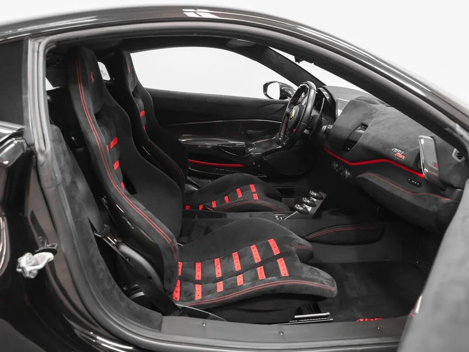 2020 Ferrari 488 Pista - Image 27 of 31