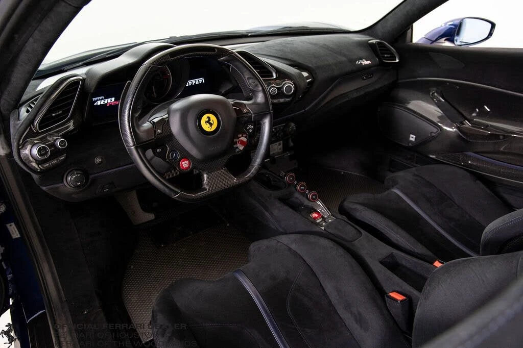 2020 Ferrari 488 Pista - Image 4 of 31