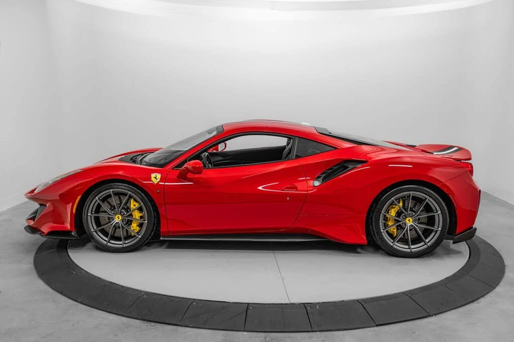 2020 Ferrari 488 Pista - Image 3 of 31