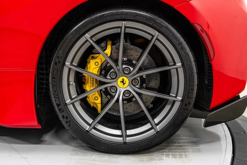 2020 Ferrari 488 Pista - Image 15 of 31
