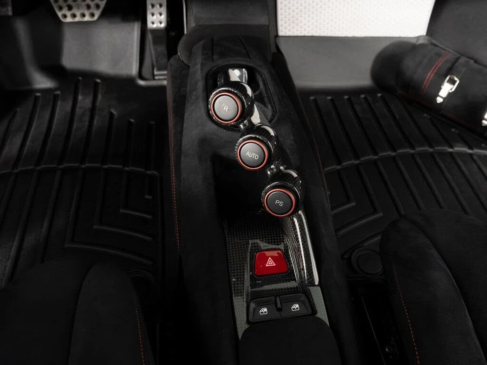 2020 Ferrari 488 Pista - Image 21 of 31
