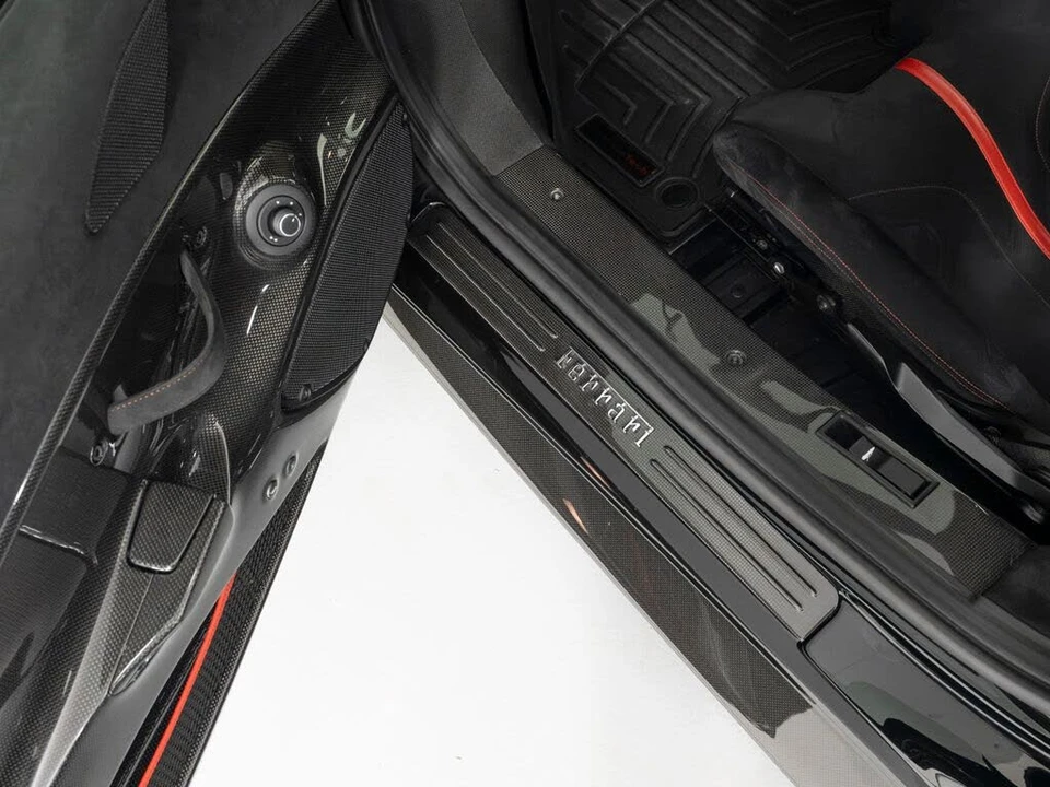 2020 Ferrari 488 Pista - Image 16 of 31
