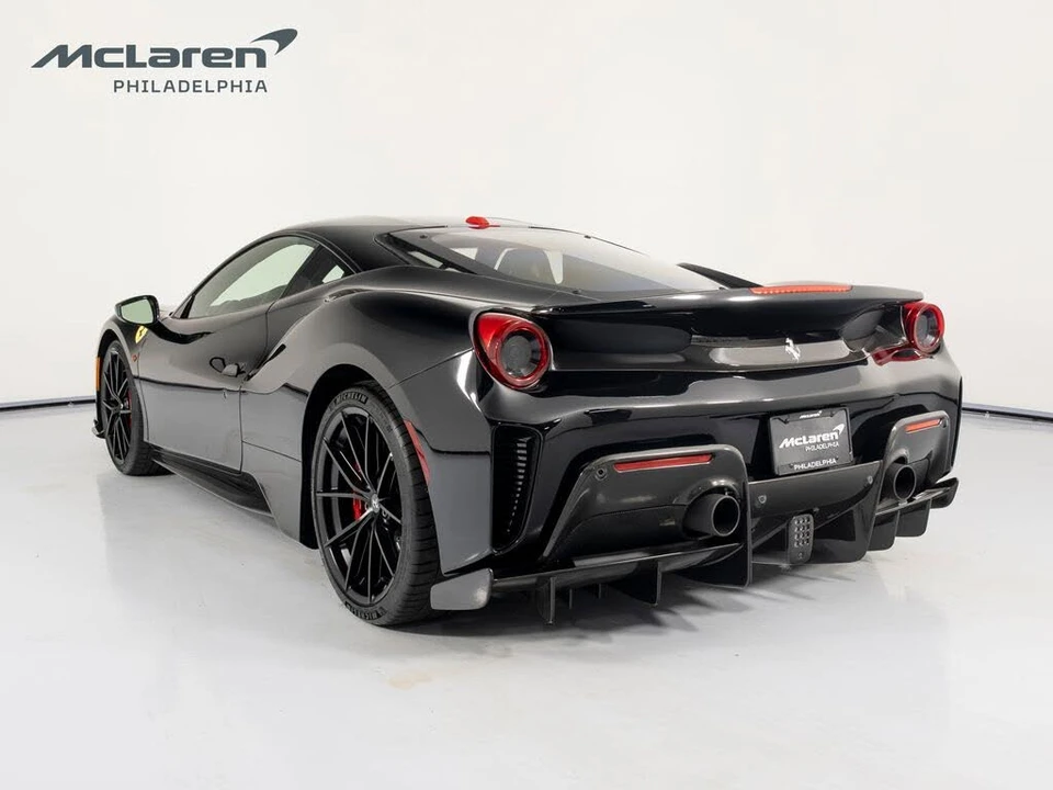 2020 Ferrari 488 Pista - Image 3 of 31