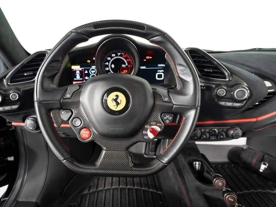 2020 Ferrari 488 Pista - Image 17 of 31