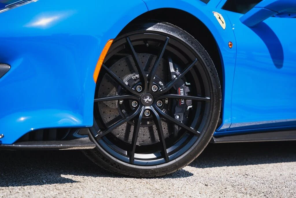 2020 Ferrari 488 Pista - Image 5 of 31