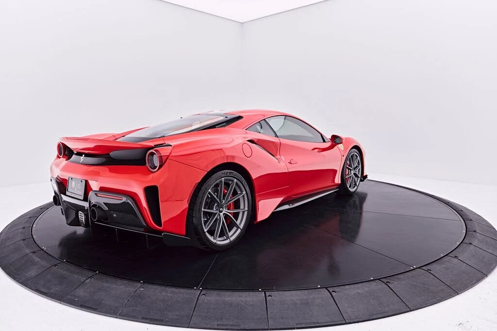 2020 Ferrari 488 Pista - Image 23 of 31