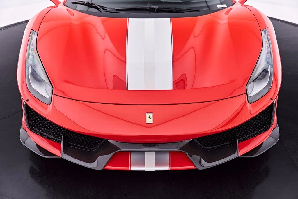 2020 Ferrari 488 Pista - Image 27 of 31