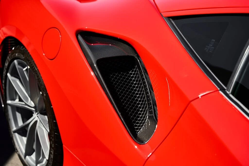 2020 Ferrari 488 Pista - Image 12 of 31