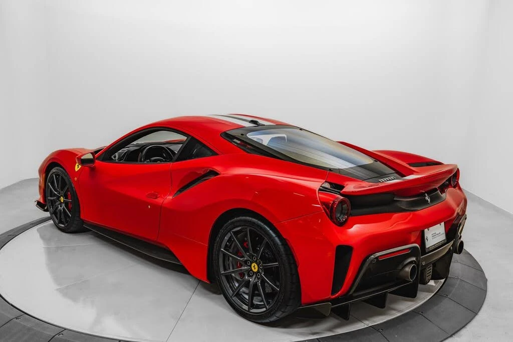 2020 Ferrari 488 Pista - Image 2 of 31