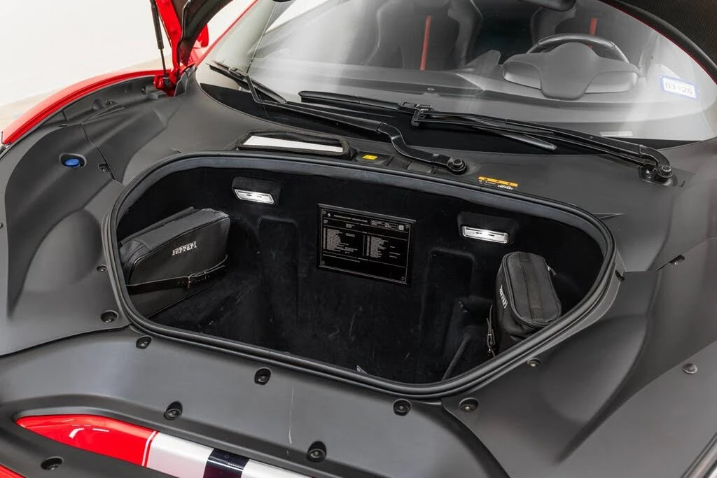 2020 Ferrari 488 Pista - Image 20 of 31