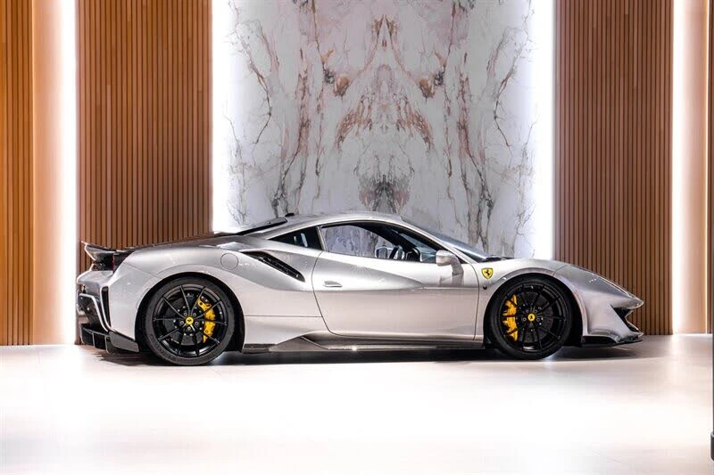 2020 Ferrari 488 Pista - Image 5 of 31