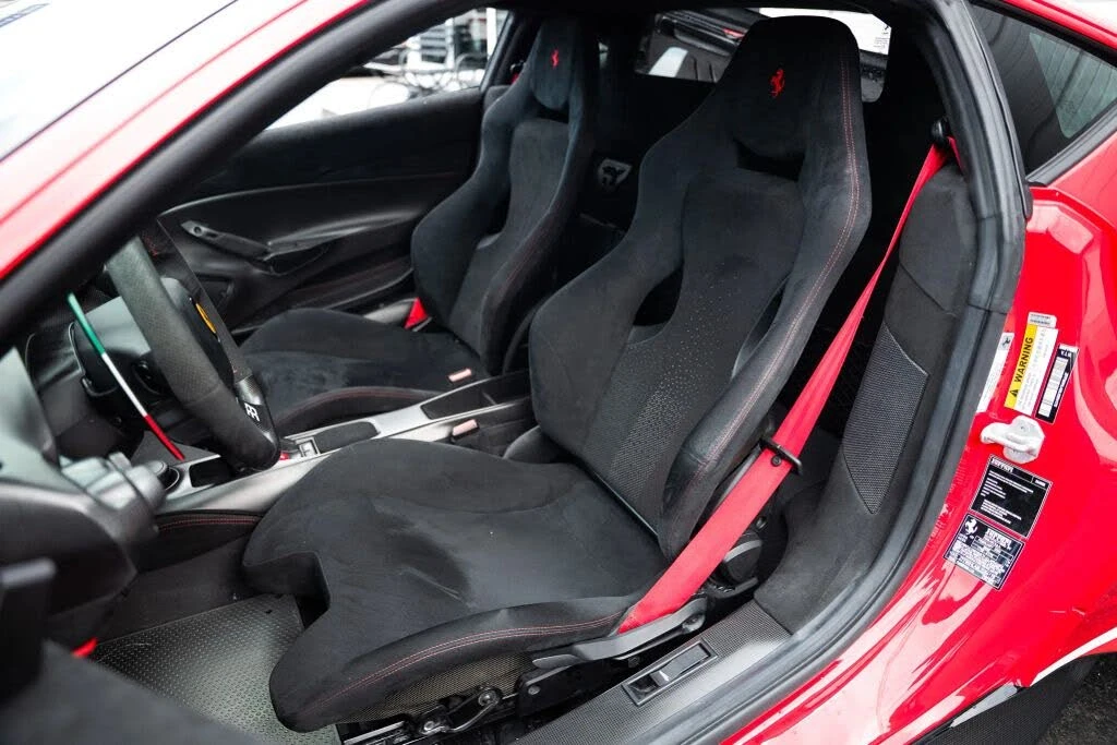 2020 Ferrari 488 Pista - Image 13 of 31