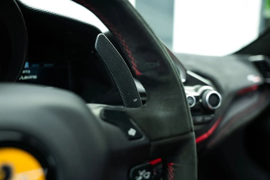 2020 Ferrari 488 Pista - Image 27 of 31