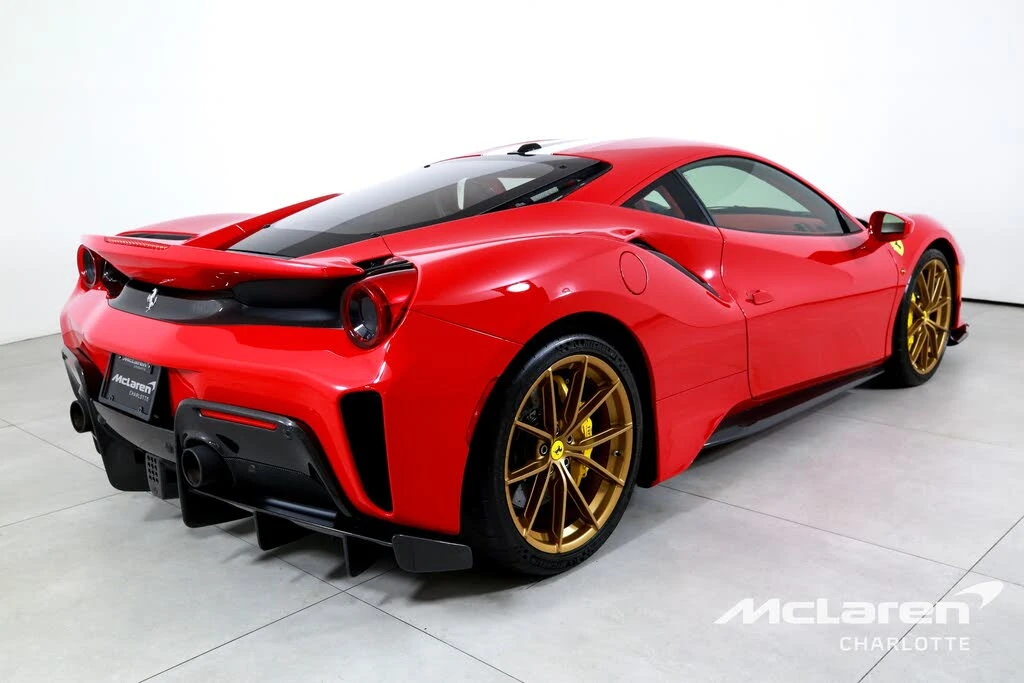 2020 Ferrari 488 Pista - Image 8 of 31