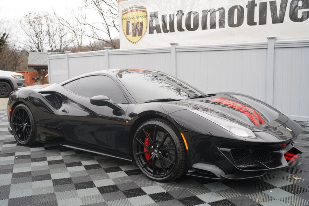 2020 Ferrari 488 Pista - Image 2 of 31