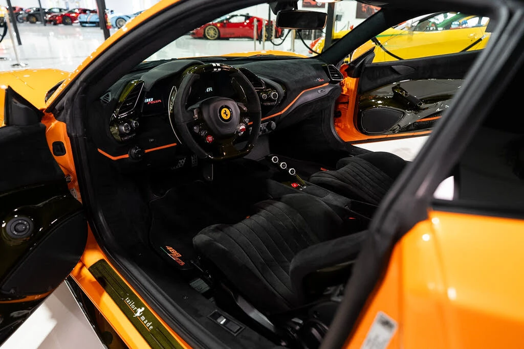 2020 Ferrari 488 Pista - Image 9 of 31