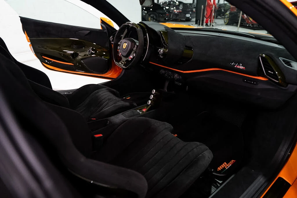 2020 Ferrari 488 Pista - Image 11 of 31