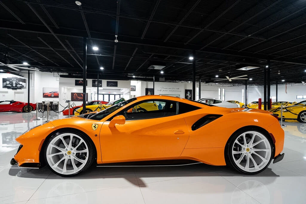 2020 Ferrari 488 Pista - Image 4 of 31