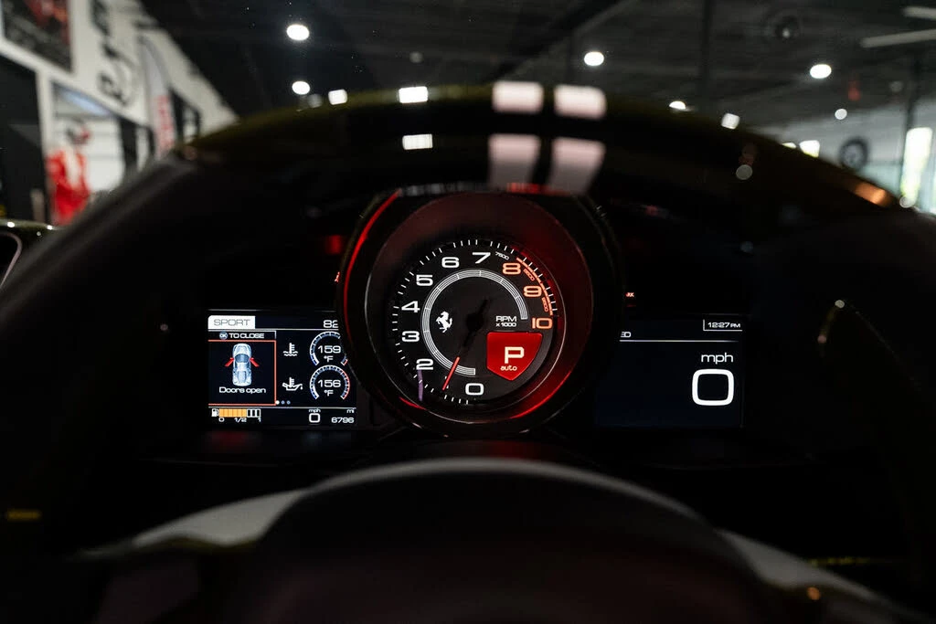 2020 Ferrari 488 Pista - Image 13 of 31