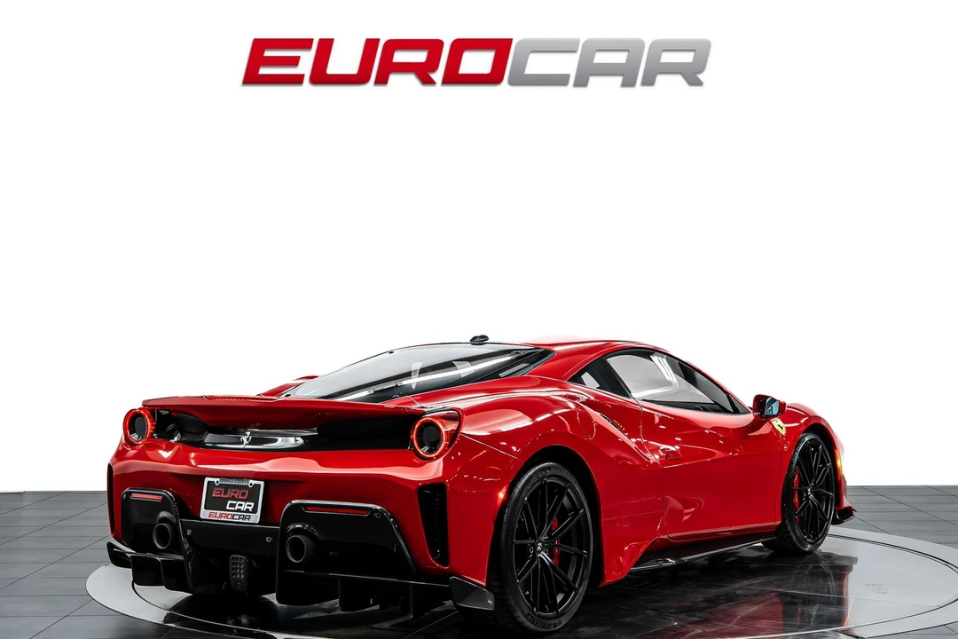 2020 Ferrari 488 Pista - Image 5 of 31