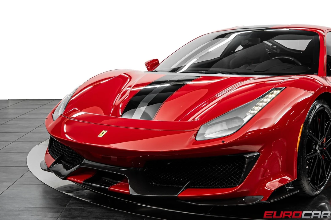 2020 Ferrari 488 Pista - Image 16 of 31