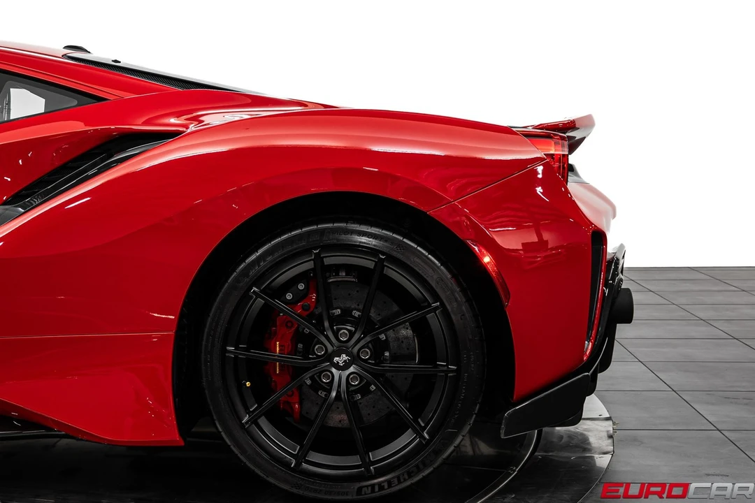 2020 Ferrari 488 Pista - Image 22 of 31