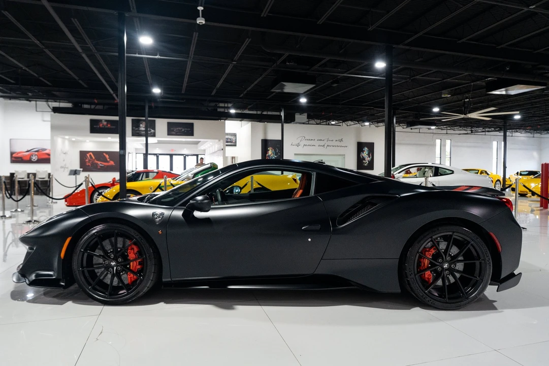 2020 Ferrari 488 Pista - Image 4 of 31