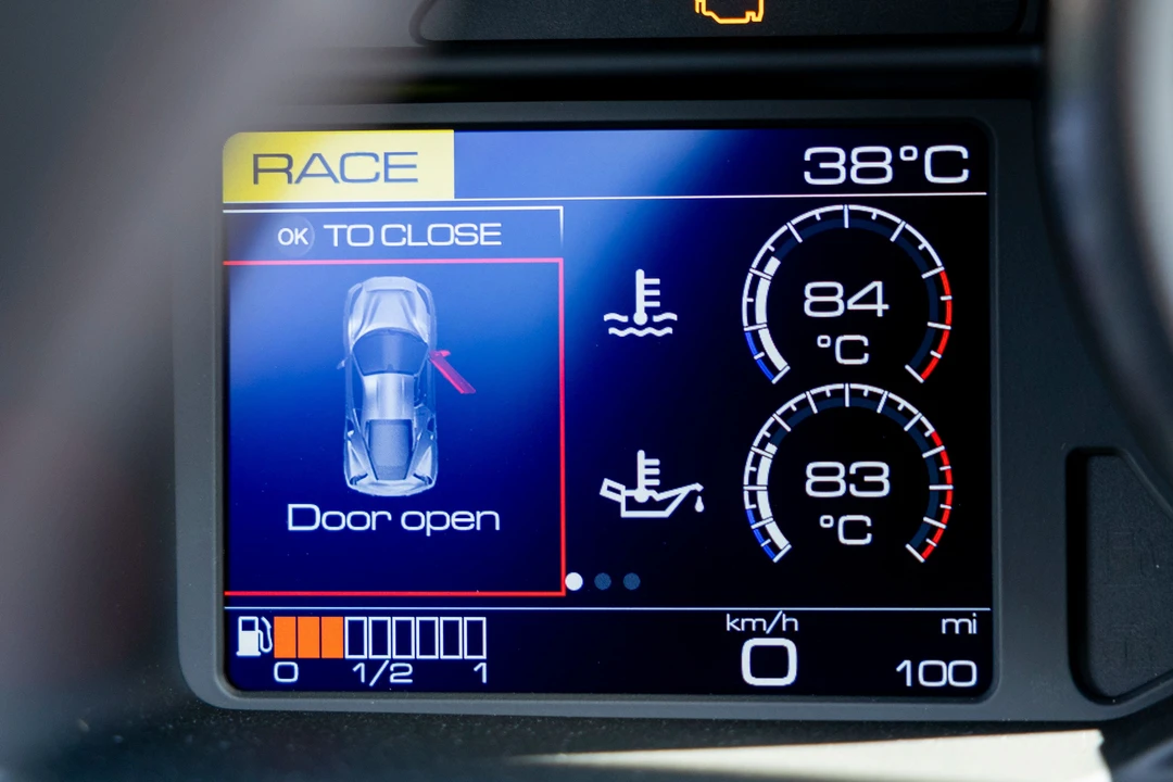 2020 Ferrari 488 Pista - Image 11 of 31