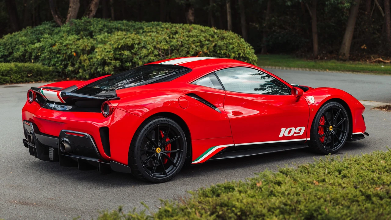 2020 Ferrari 488 Pista - Image 3 of 31