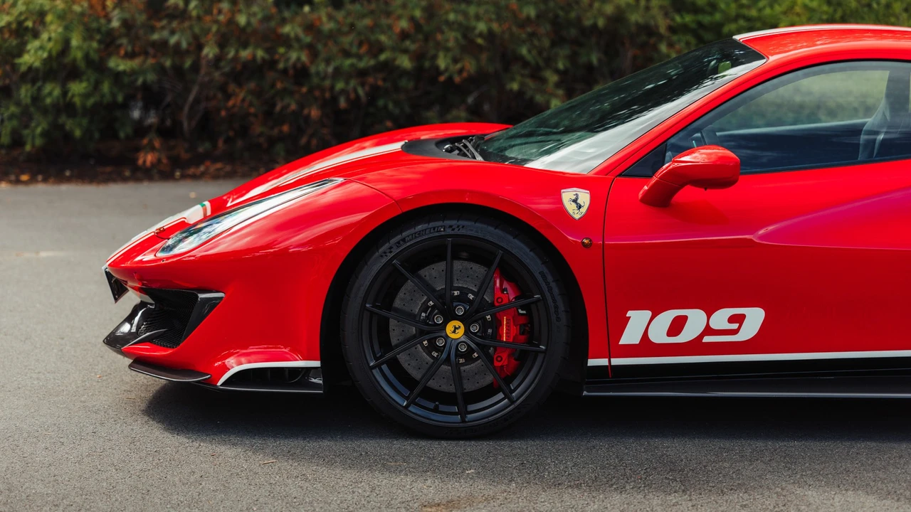 2020 Ferrari 488 Pista - Image 31 of 31