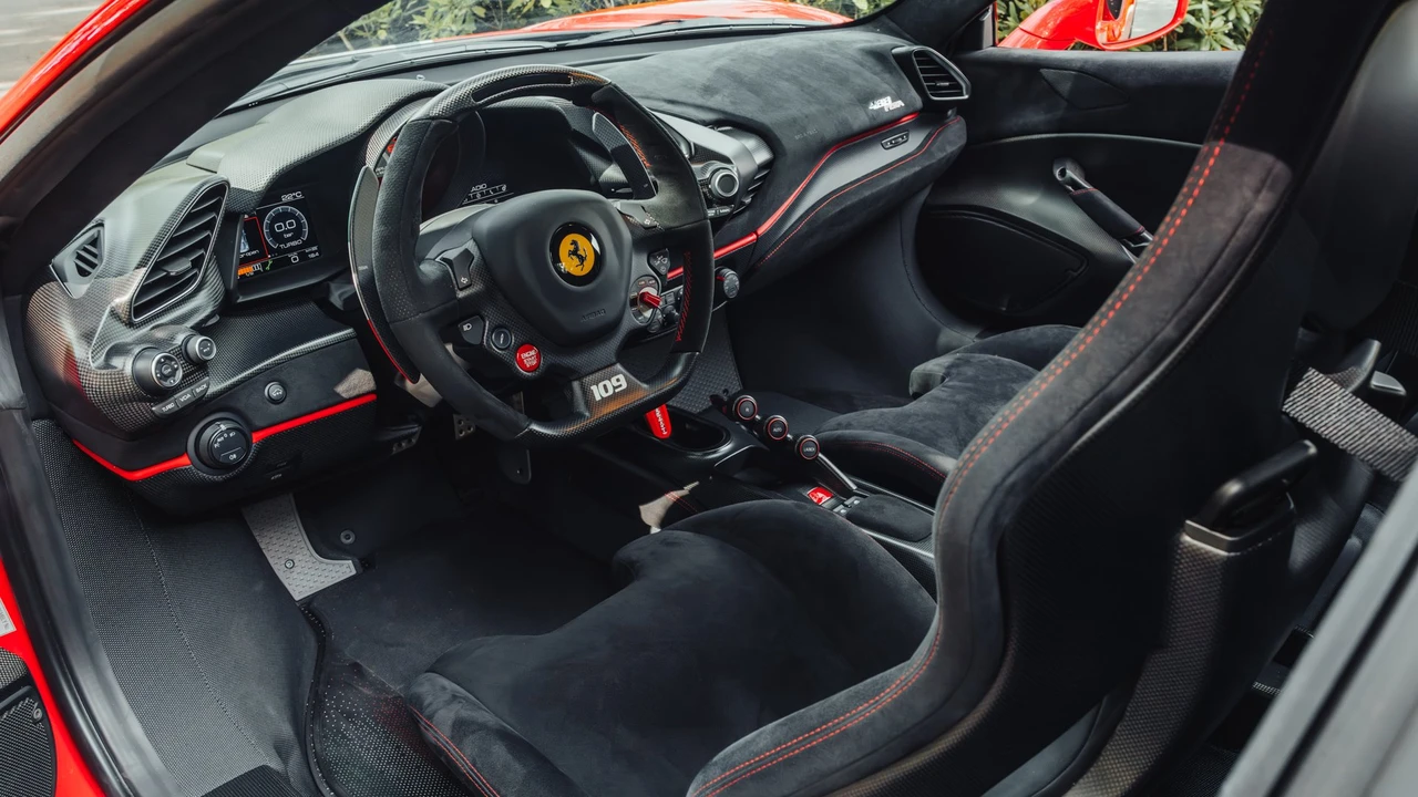 2020 Ferrari 488 Pista - Image 15 of 31