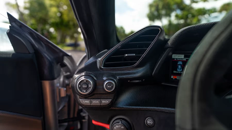 2020 Ferrari 488 Pista - Image 29 of 31