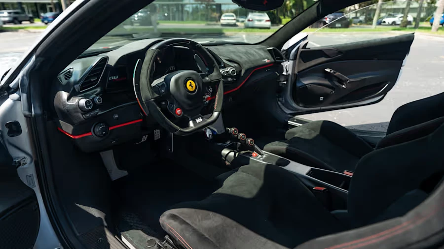 2020 Ferrari 488 Pista - Image 25 of 31