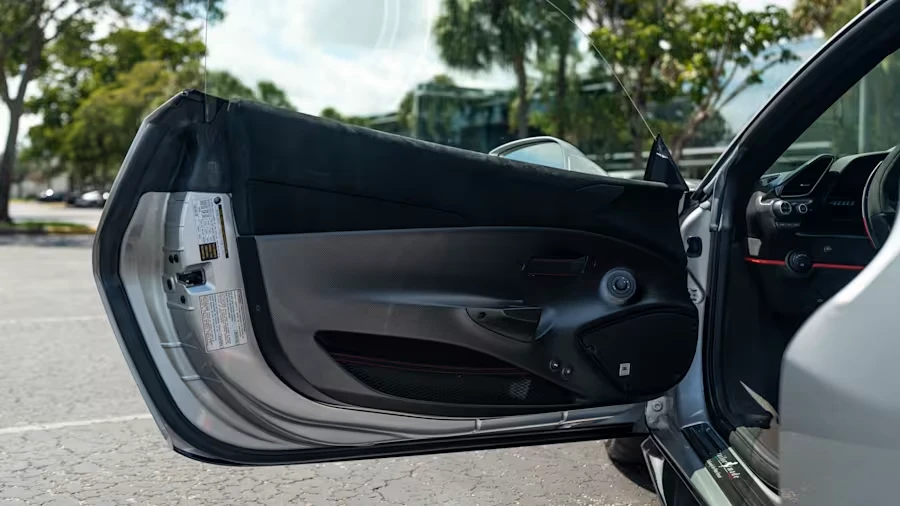 2020 Ferrari 488 Pista - Image 26 of 31