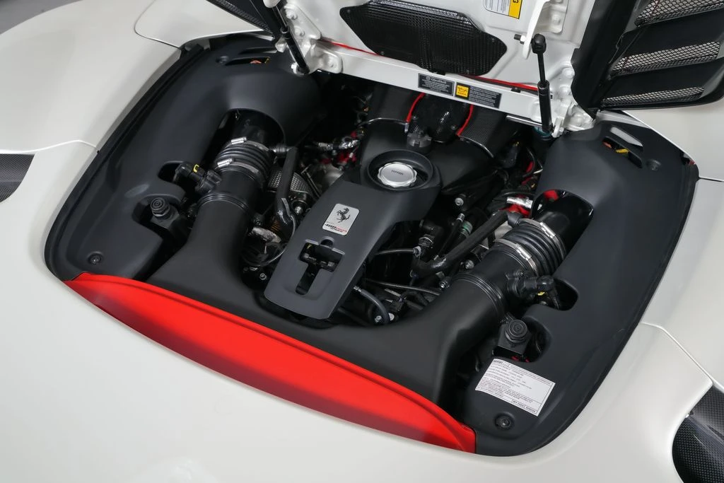 2020 Ferrari 488 Pista Spider - Image 18 of 31
