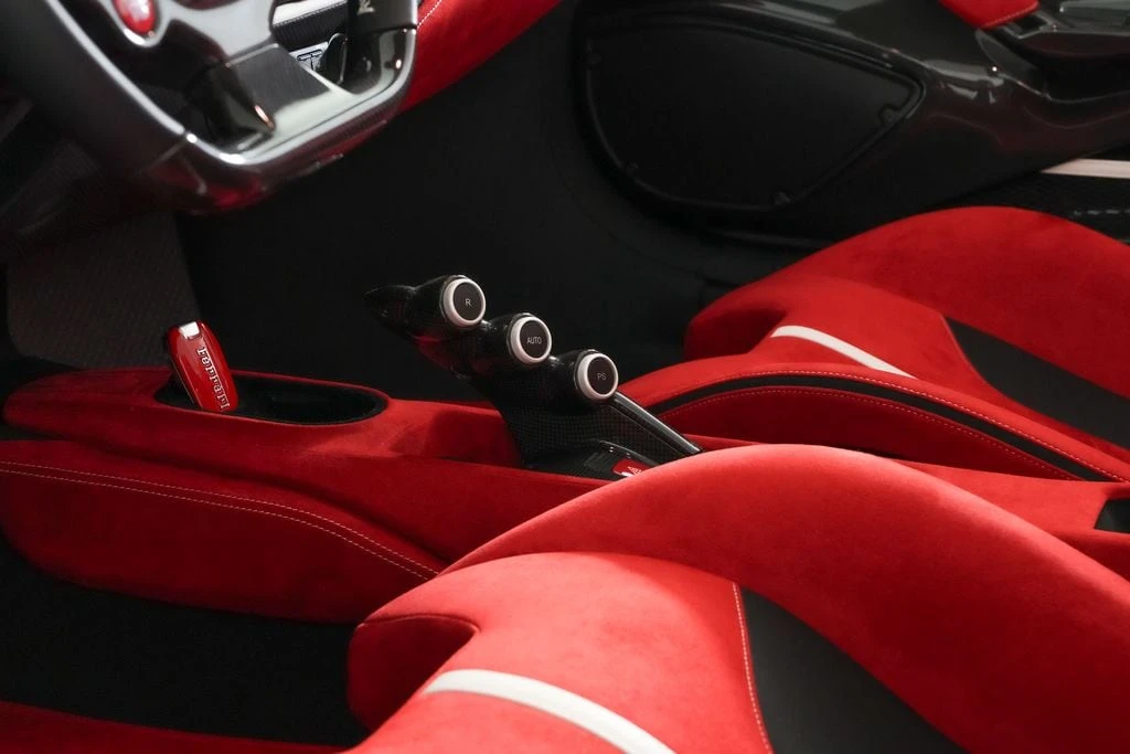 2020 Ferrari 488 Pista Spider - Image 6 of 31