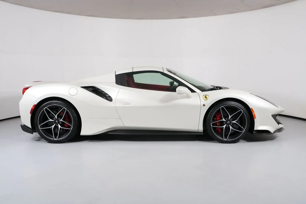 2020 Ferrari 488 Pista Spider - Image 20 of 31