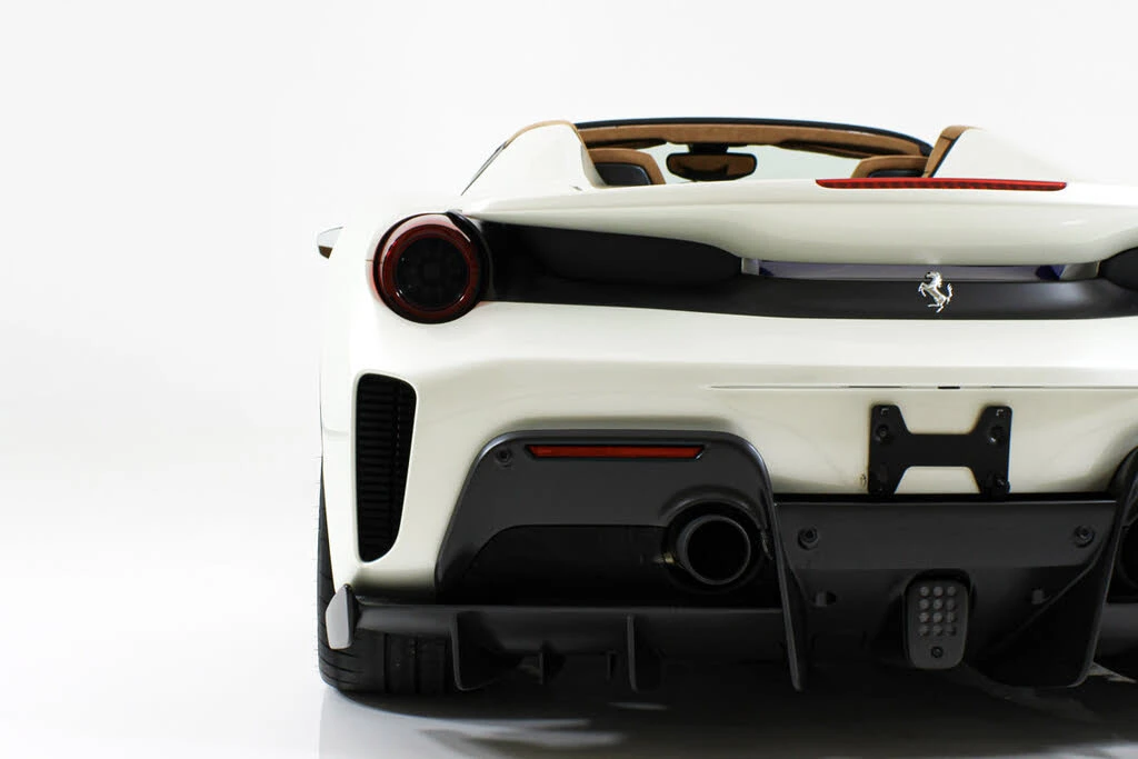 2020 Ferrari 488 Pista Spider - Image 20 of 31