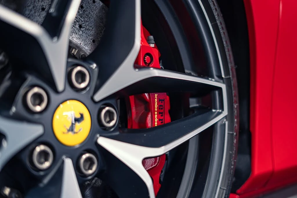 2020 Ferrari 488 Pista Spider - Image 17 of 31