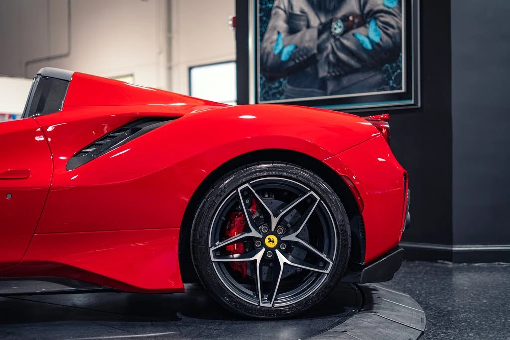 2020 Ferrari 488 Pista Spider - Image 30 of 31